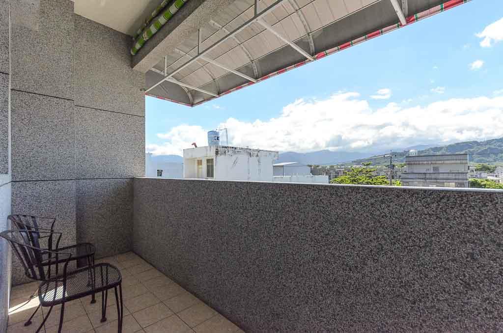 Maji Homestay Taitung Екстериор снимка